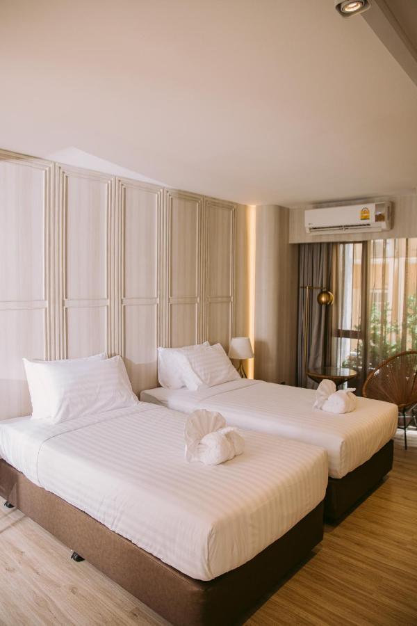 @Nares Hotel Bangkok Buitenkant foto